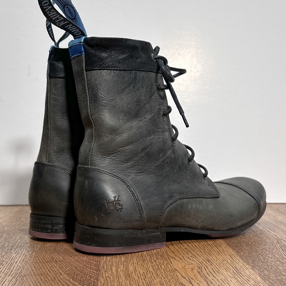 John Fluevog x Mini Cooper BBC Radio 6 Eyelet Black Leather Boots Mens US 7.5 - Picture 2 of 12